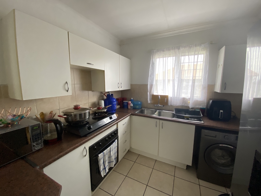 2 Bedroom Property for Sale in Parkrand Gauteng