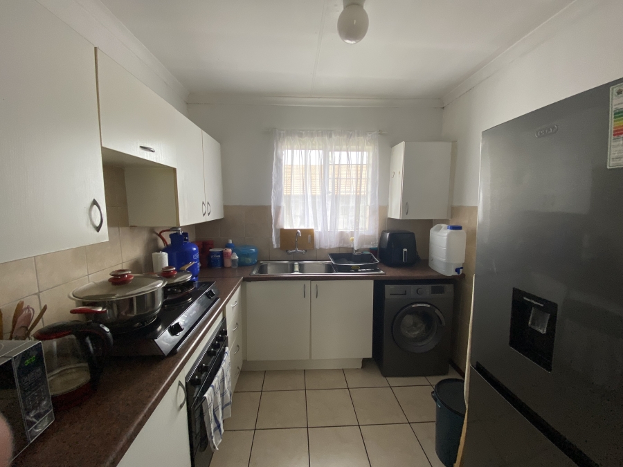 2 Bedroom Property for Sale in Parkrand Gauteng