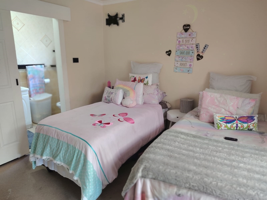 4 Bedroom Property for Sale in Ravenswood Gauteng