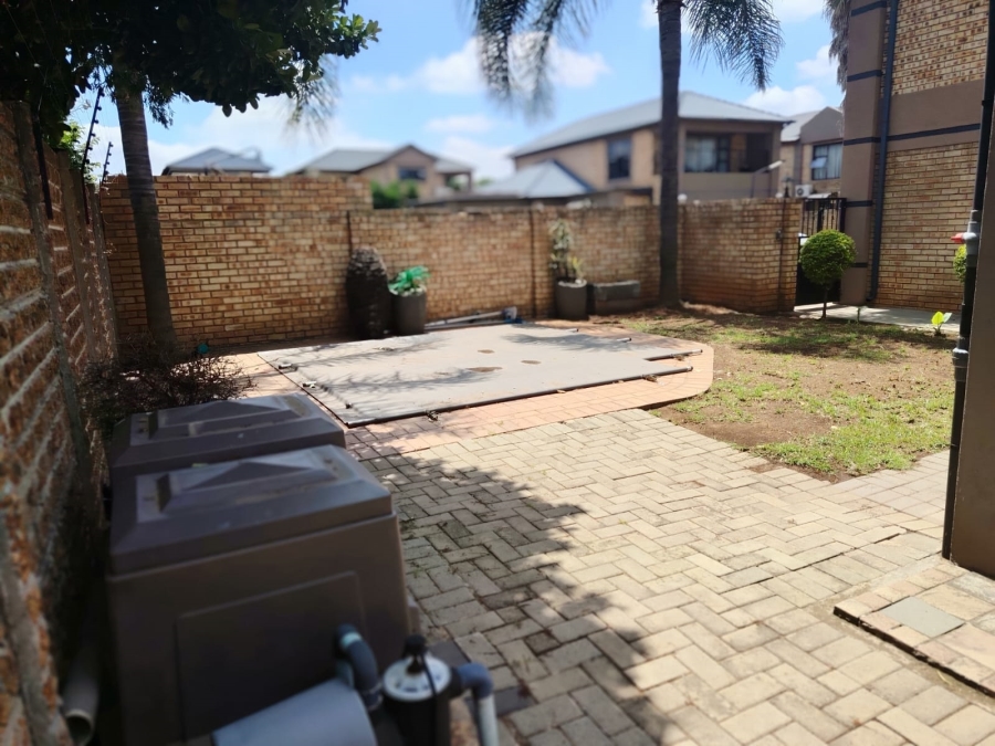 4 Bedroom Property for Sale in Ravenswood Gauteng