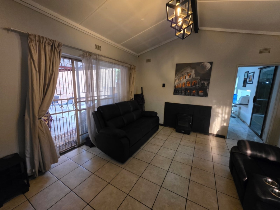 3 Bedroom Property for Sale in Vanderbijlpark CE 2 Gauteng