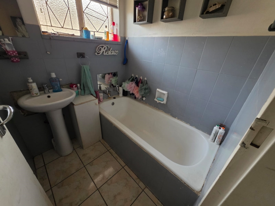 3 Bedroom Property for Sale in Vanderbijlpark CE 2 Gauteng