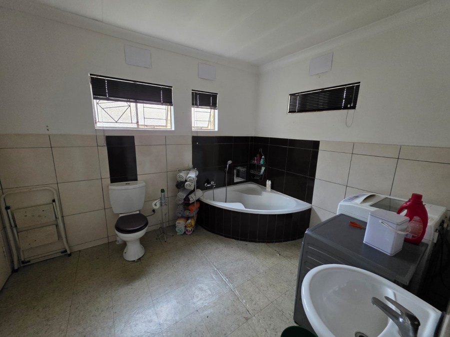 3 Bedroom Property for Sale in Vanderbijlpark CE 2 Gauteng