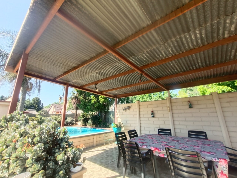 3 Bedroom Property for Sale in Vanderbijlpark SE 7 Gauteng