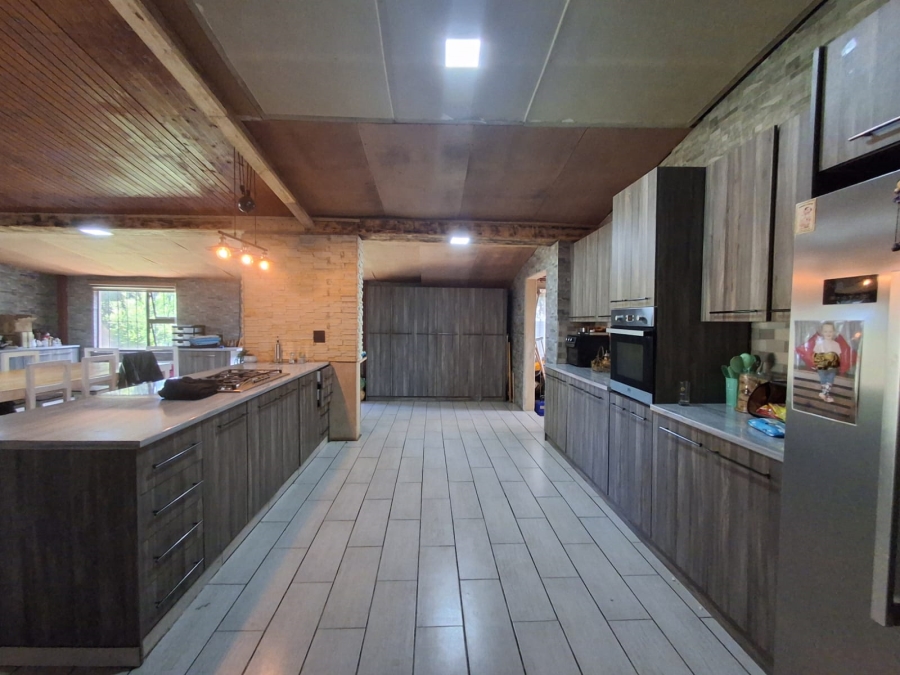 4 Bedroom Property for Sale in Sonland Park Gauteng