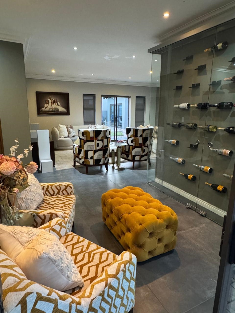 3 Bedroom Property for Sale in Vanderbijlpark SW 5 Gauteng