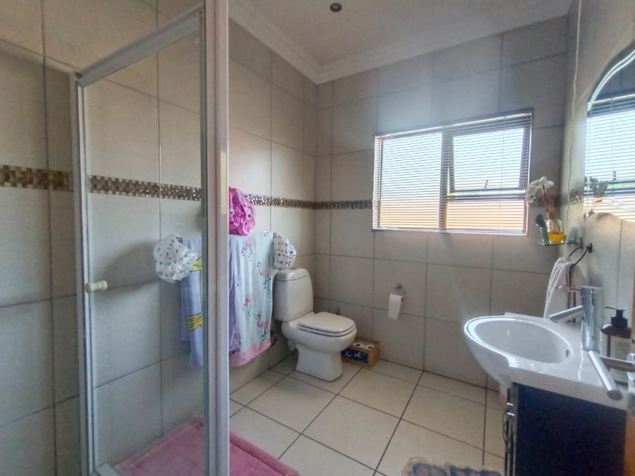 3 Bedroom Property for Sale in Vanderbijlpark SW 5 Gauteng