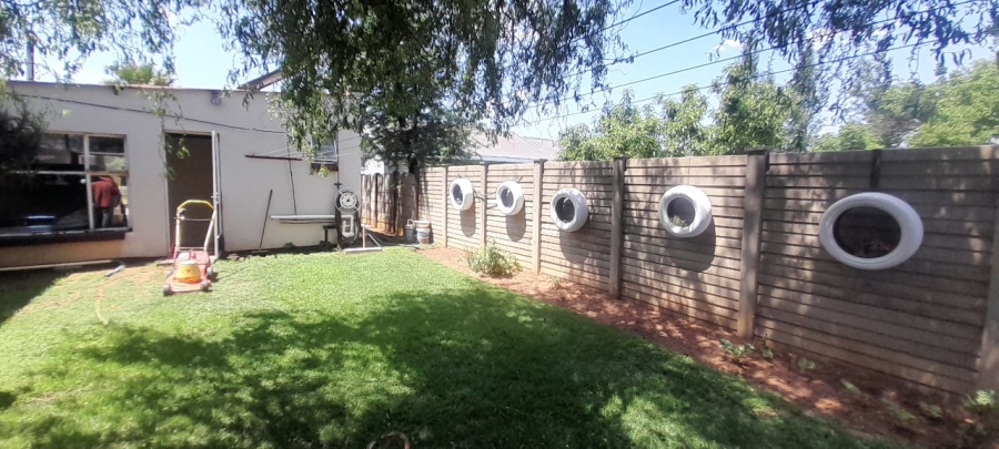 3 Bedroom Property for Sale in Rothdene Gauteng