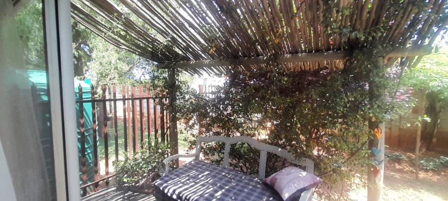 3 Bedroom Property for Sale in Rothdene Gauteng