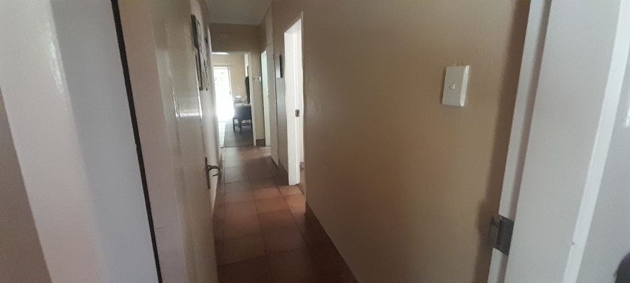 3 Bedroom Property for Sale in Rothdene Gauteng