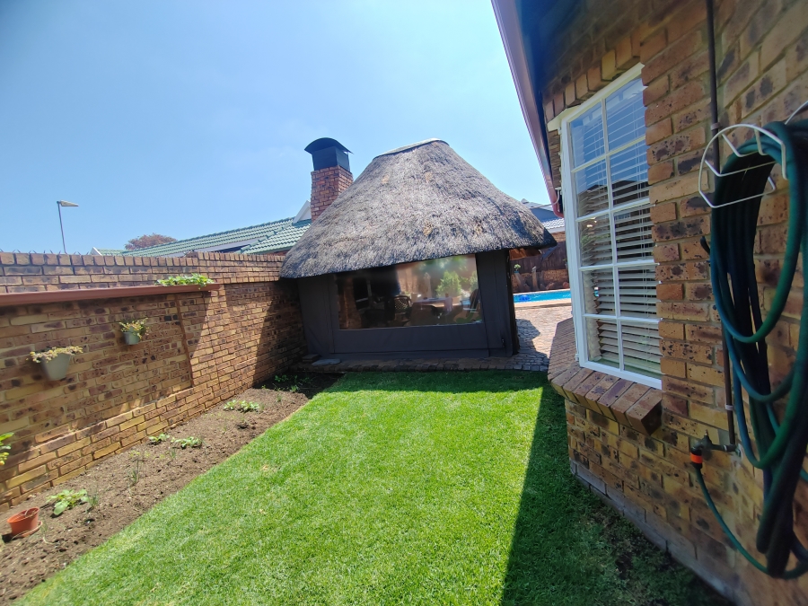3 Bedroom Property for Sale in Sunair Park Gauteng
