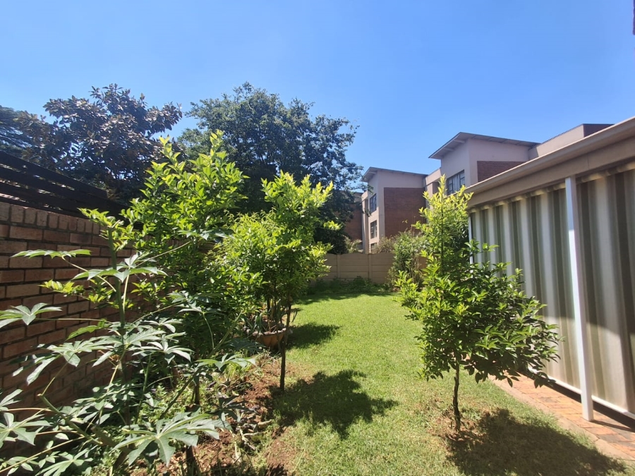 3 Bedroom Property for Sale in Three Rivers Proper Gauteng
