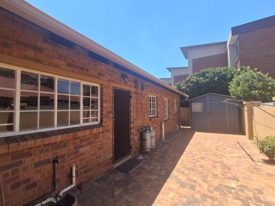 3 Bedroom Property for Sale in Three Rivers Proper Gauteng