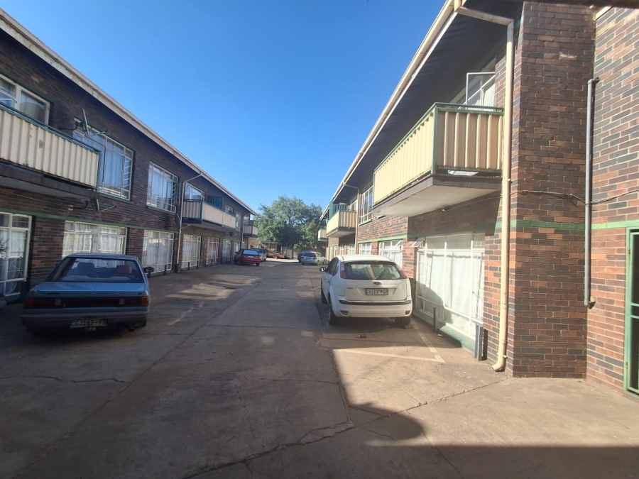 2 Bedroom Property for Sale in Vereeniging Gauteng