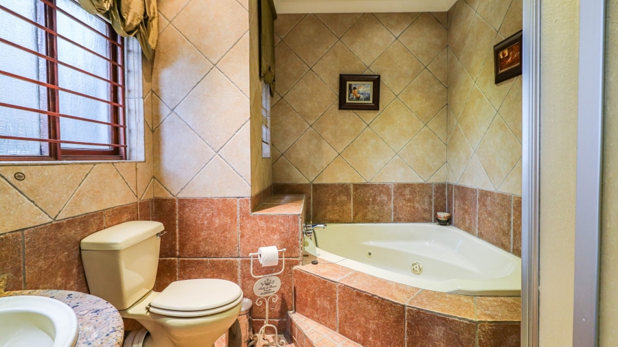 4 Bedroom Property for Sale in Northcliff Gauteng