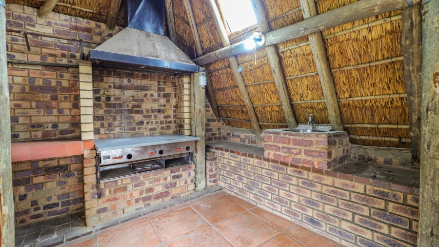 4 Bedroom Property for Sale in Northcliff Gauteng