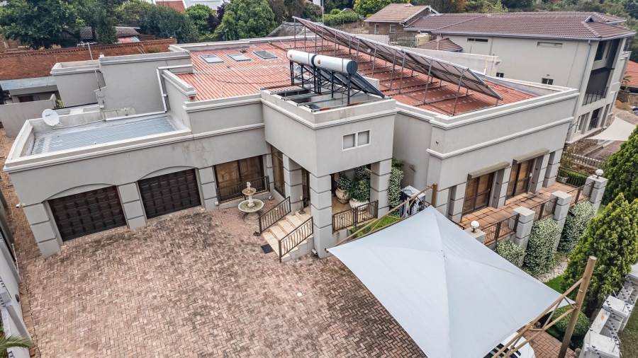 4 Bedroom Property for Sale in Northcliff Gauteng