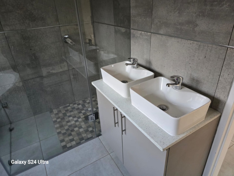 6 Bedroom Property for Sale in Wonderboom Gauteng