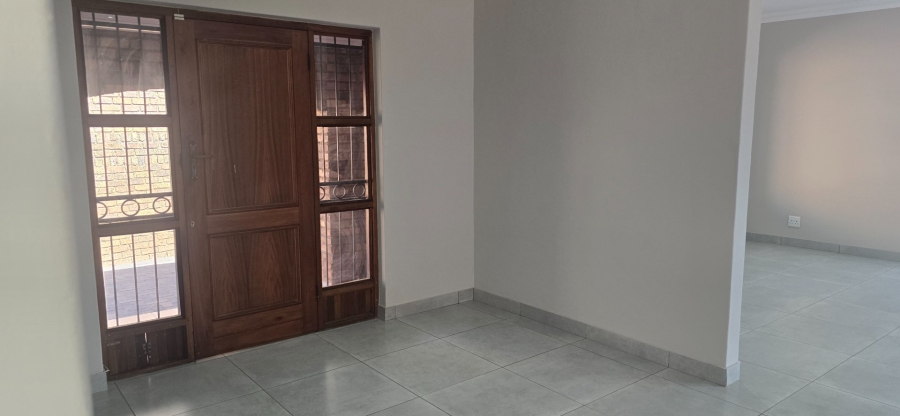 6 Bedroom Property for Sale in Wonderboom Gauteng