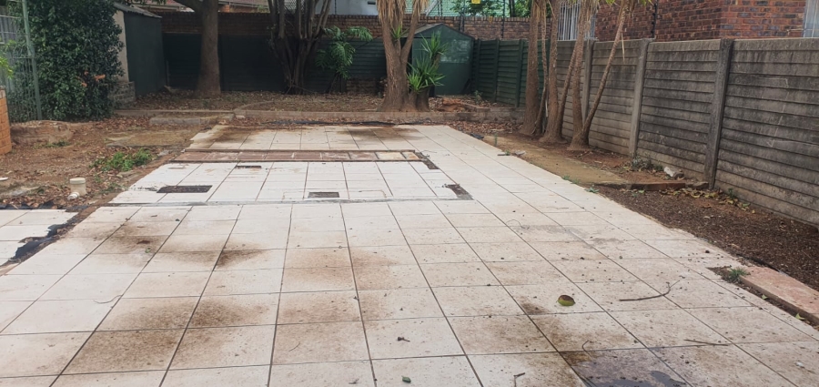 5 Bedroom Property for Sale in Rensburg Gauteng