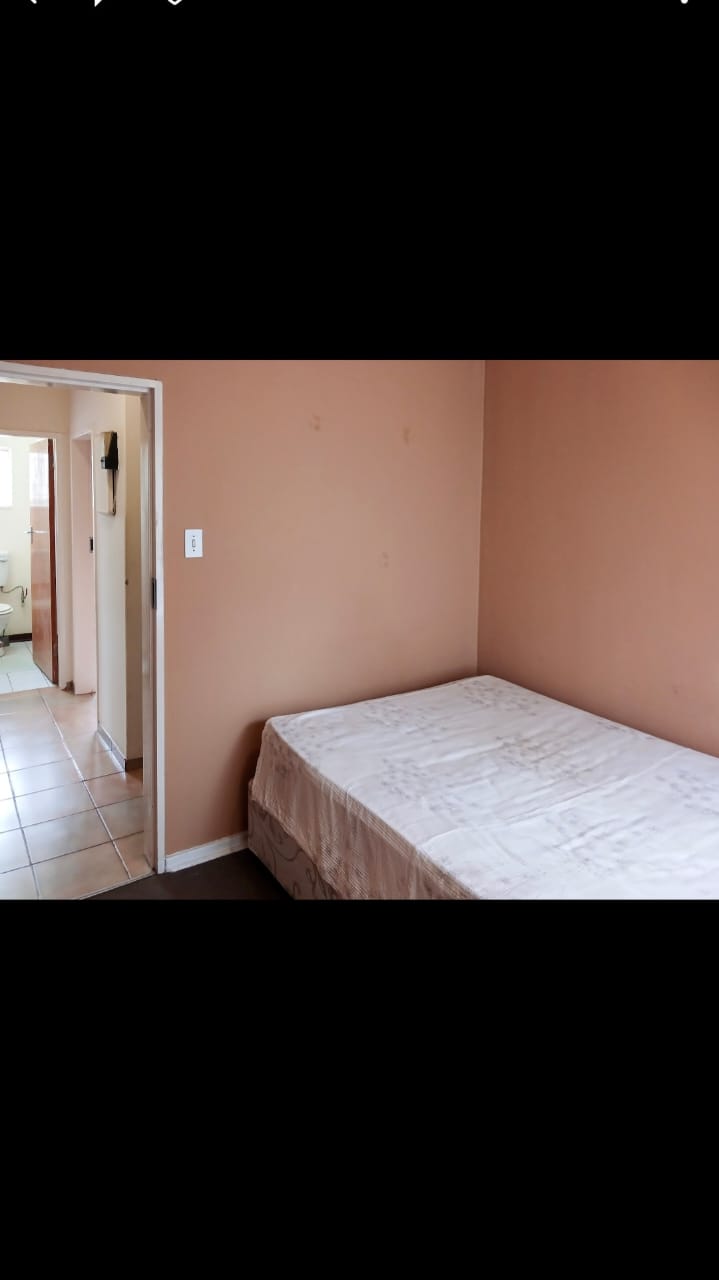 5 Bedroom Property for Sale in Rensburg Gauteng