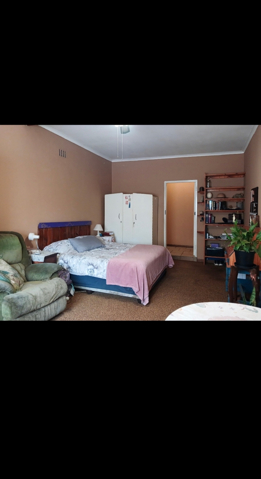 5 Bedroom Property for Sale in Rensburg Gauteng