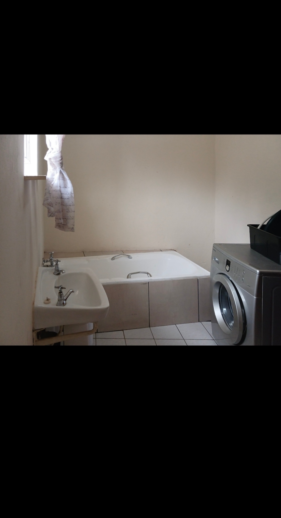 5 Bedroom Property for Sale in Rensburg Gauteng