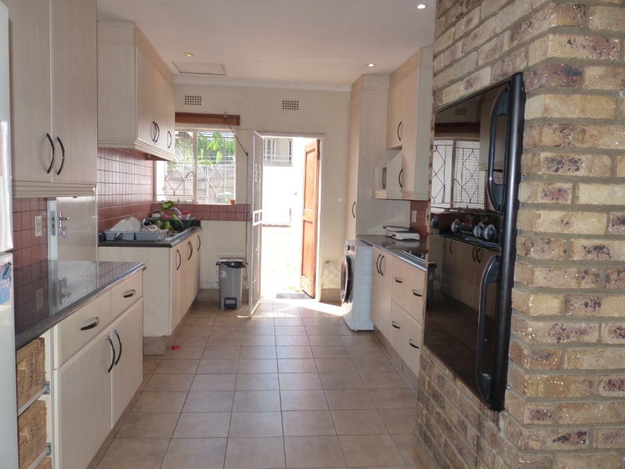 3 Bedroom Property for Sale in Gallo Manor Gauteng
