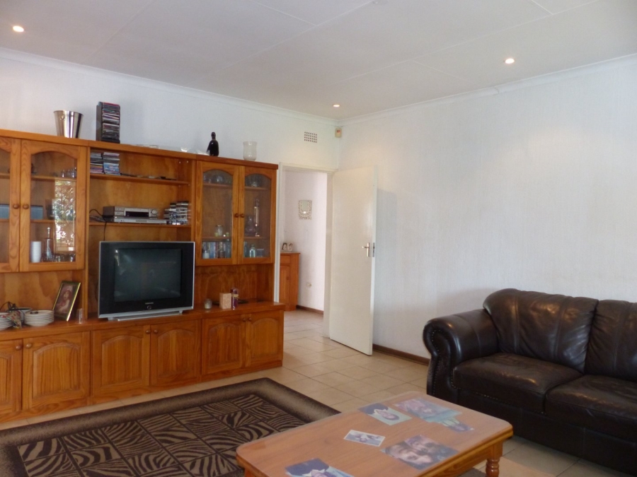 3 Bedroom Property for Sale in Gallo Manor Gauteng