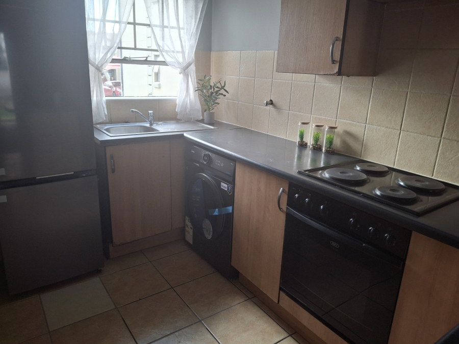 2 Bedroom Property for Sale in Albermarle Gauteng