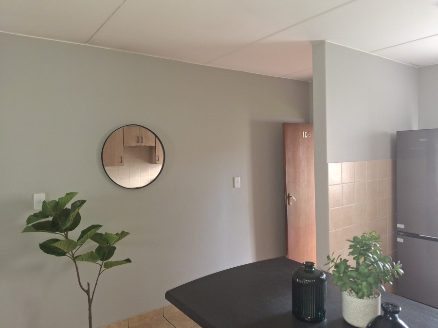 2 Bedroom Property for Sale in Albermarle Gauteng