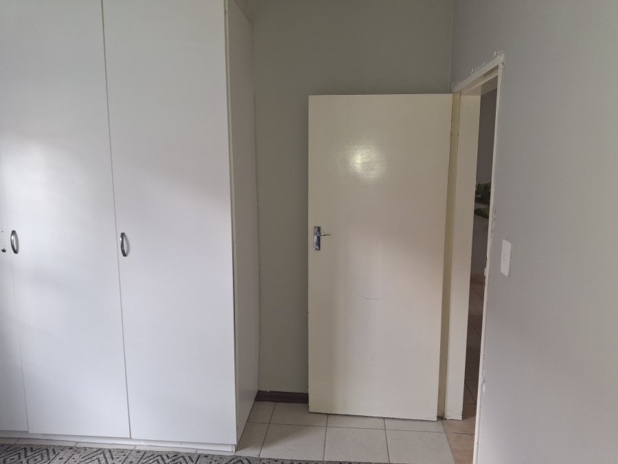 2 Bedroom Property for Sale in Albermarle Gauteng