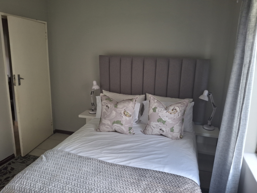 2 Bedroom Property for Sale in Albermarle Gauteng