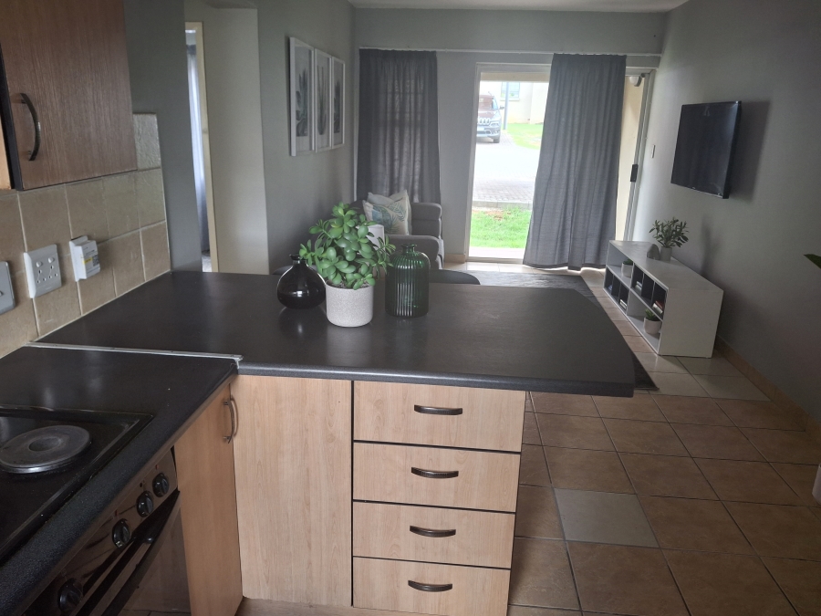 2 Bedroom Property for Sale in Albermarle Gauteng