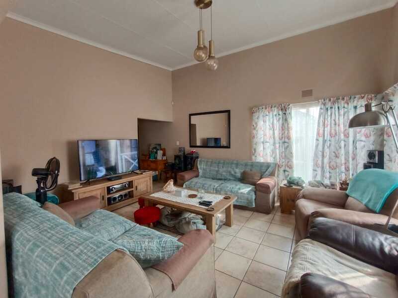 3 Bedroom Property for Sale in Vanderbijlpark SE 6 Gauteng