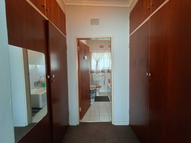 3 Bedroom Property for Sale in Vanderbijlpark SE 6 Gauteng