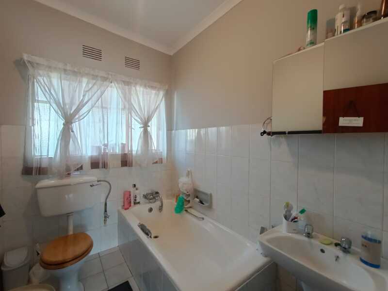 3 Bedroom Property for Sale in Vanderbijlpark SE 6 Gauteng