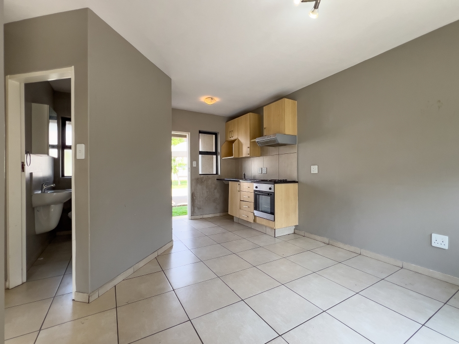2 Bedroom Property for Sale in The Stewards Gauteng