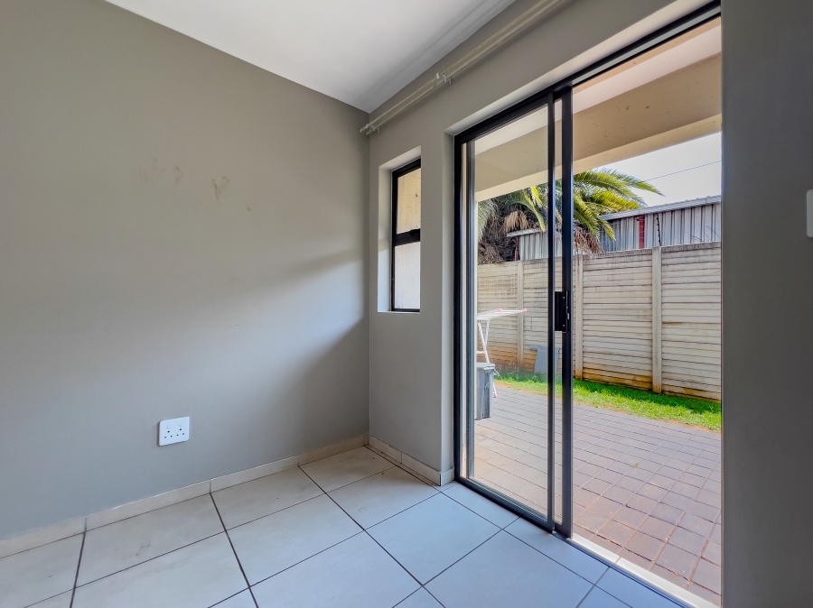 2 Bedroom Property for Sale in The Stewards Gauteng