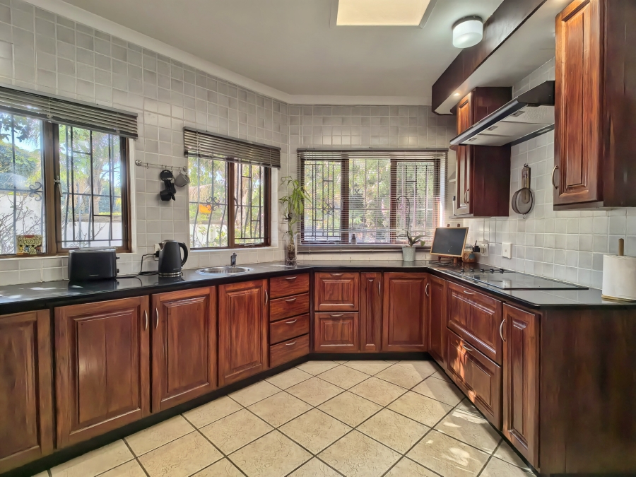 5 Bedroom Property for Sale in Northcliff Gauteng