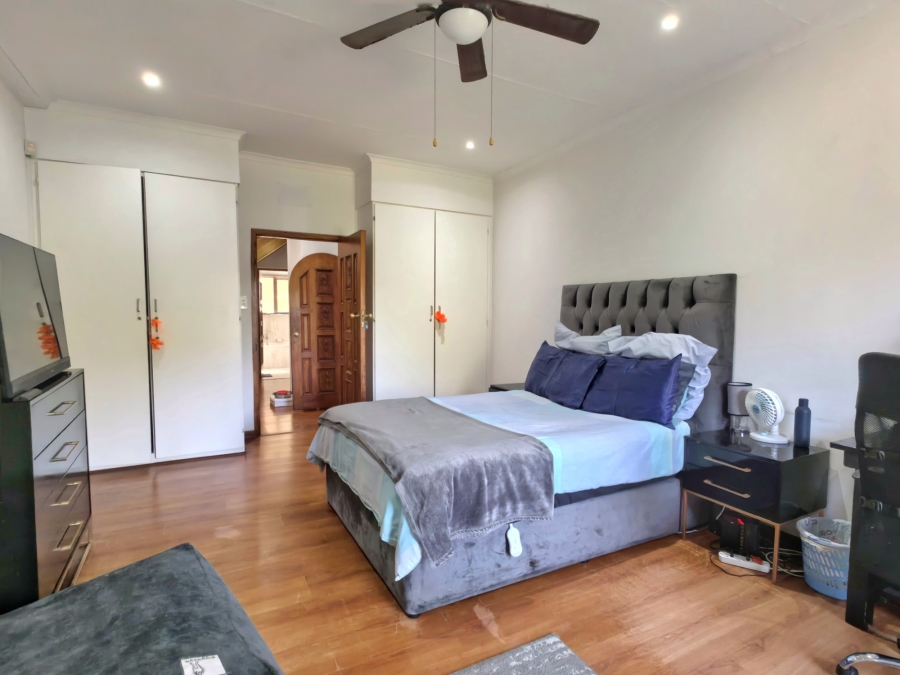 5 Bedroom Property for Sale in Northcliff Gauteng