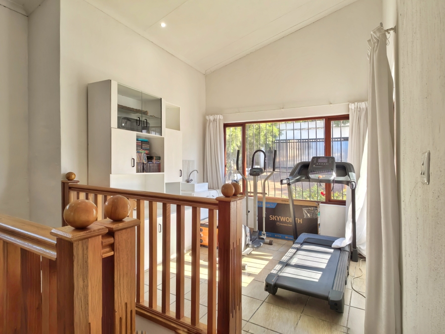 5 Bedroom Property for Sale in Northcliff Gauteng