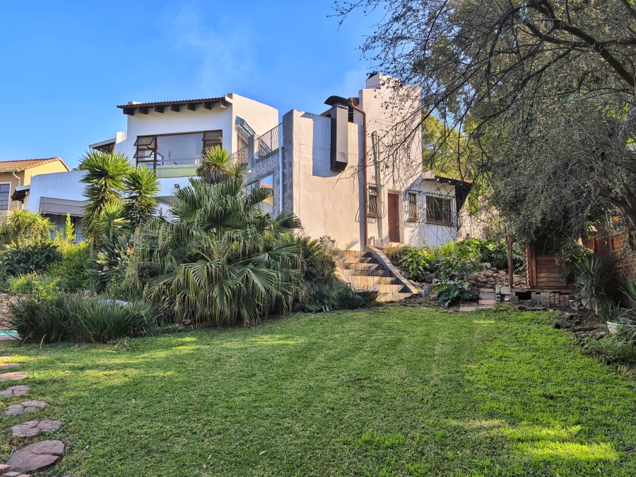 5 Bedroom Property for Sale in Northcliff Gauteng