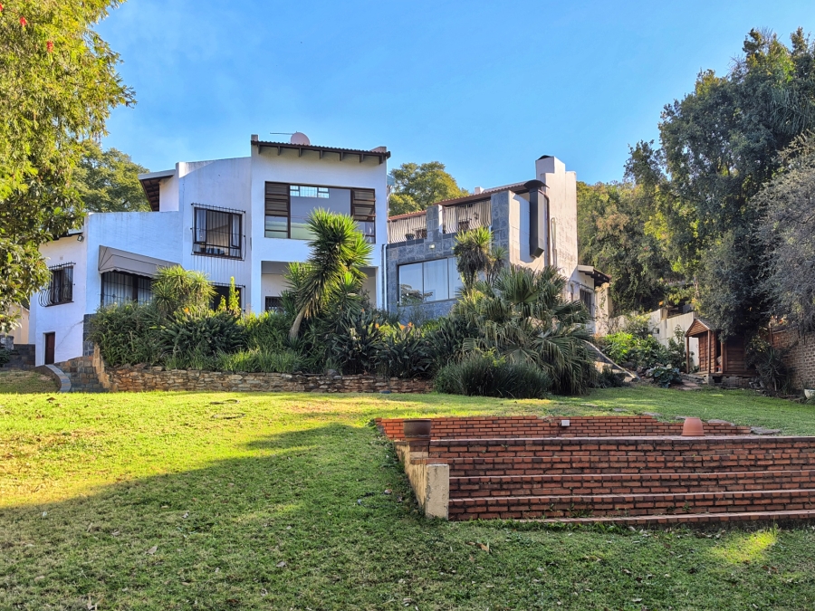 5 Bedroom Property for Sale in Northcliff Gauteng