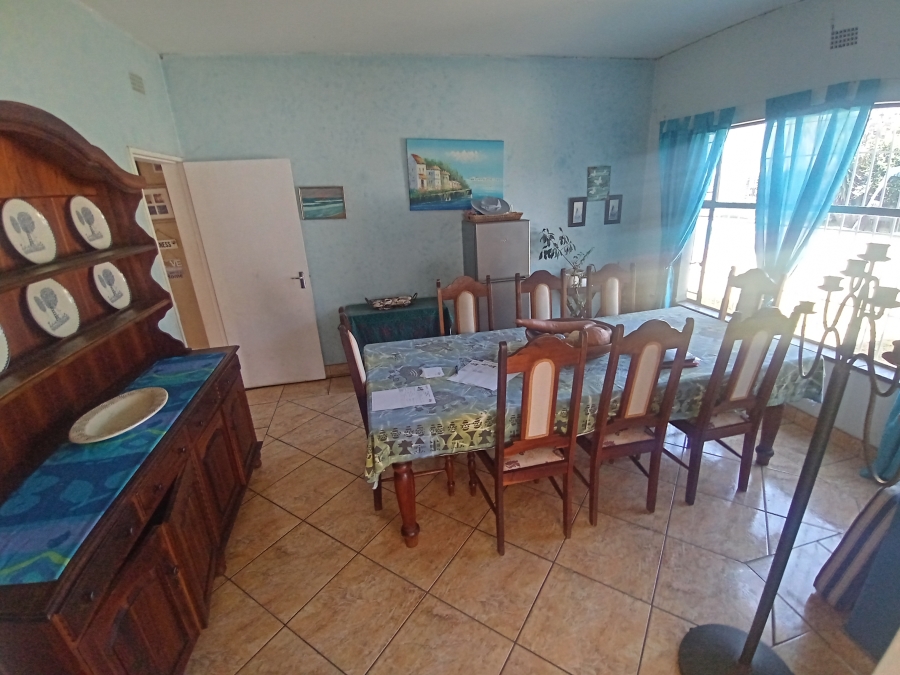 4 Bedroom Property for Sale in Glenanda Gauteng