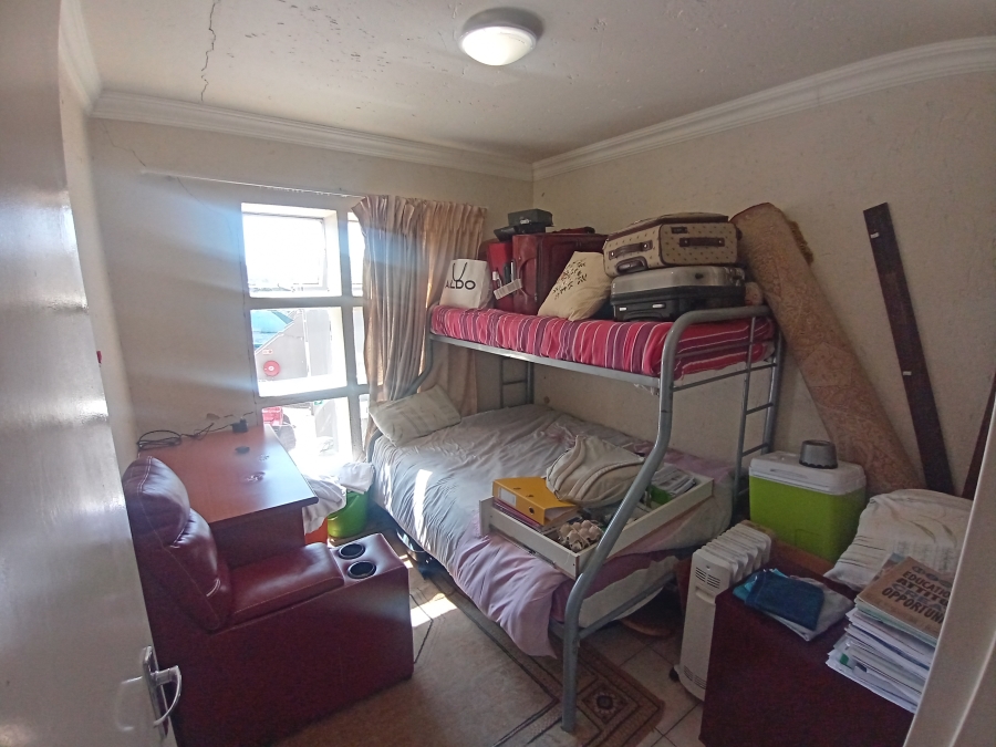 3 Bedroom Property for Sale in Oakdene Gauteng