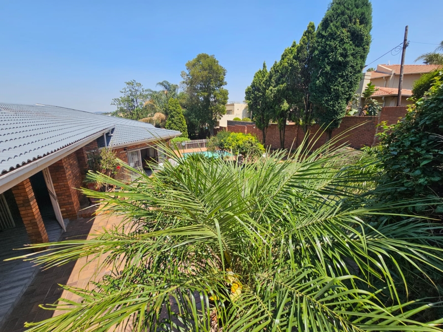 4 Bedroom Property for Sale in Bassonia Gauteng