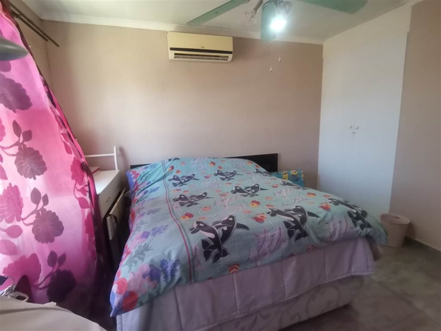 2 Bedroom Property for Sale in Raceview Gauteng