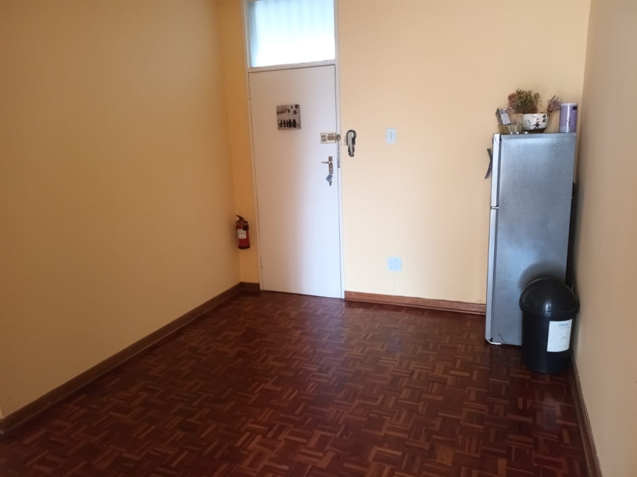 1 Bedroom Property for Sale in Bedford Gardens Gauteng