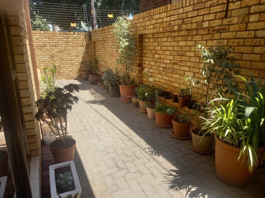 2 Bedroom Property for Sale in Alberton North Gauteng